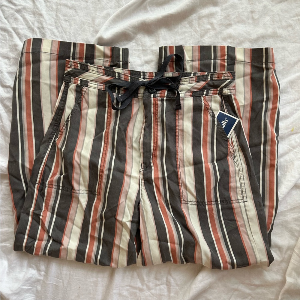 American Eagle Outfitters Pink and White Straight Leg Pants